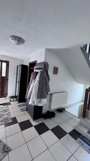 Casa de vanzare in Micesti pe 2 nivele si demisol cu garaj