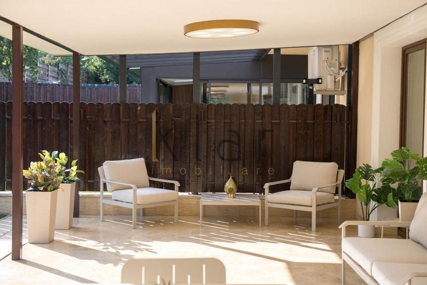 Casa superfinisata 5 camere 300mp, teren 700mp,piscina, Borhanci