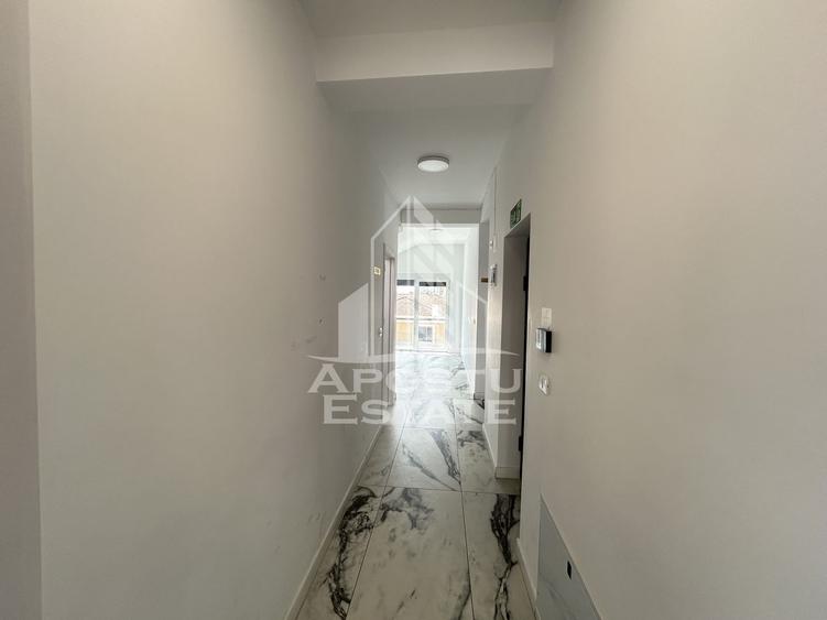 Apartament pretabil birouri, 4 camere, Dumbravita Kaufland