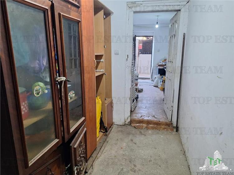 Teren si Casa de vanzare Tei-Oportunitate de investitie