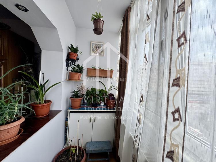 Apartament cu 2 camere, 43mp utili + balcon, etaj 4/8,  bloc cu lift - 12