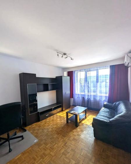 Apartament 2 camere decomandate, etaj 2, Ultracentral!