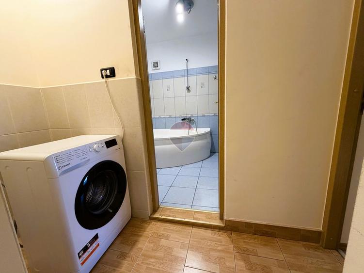 Apartament 2 camere de închiriat în zona Micalaca