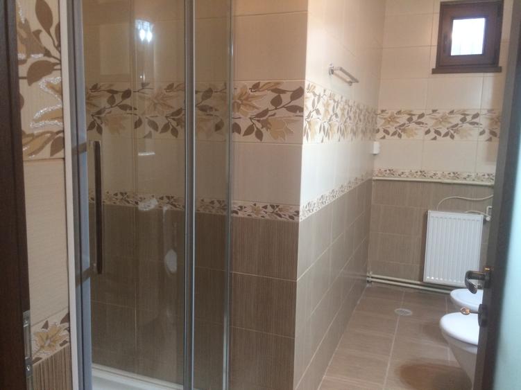 Vila 2005,metrou Brancoveanu 14 min, P+1, su 200mp, 5 camere,3 bai, teren 200 mp
