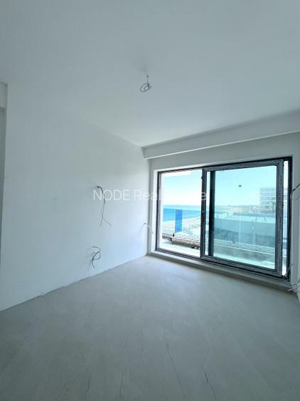 Apartament in linie la mare cu vedere panoramică / finisaje premium - 7