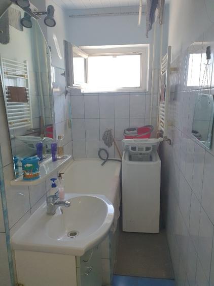 Apartament 2 camere de vanzare
