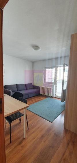 VAnzare apartament 3 camere Unirii Zepter-adiacent