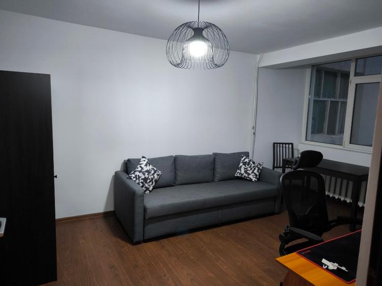 Apartament 2 camere decomandat + garaj