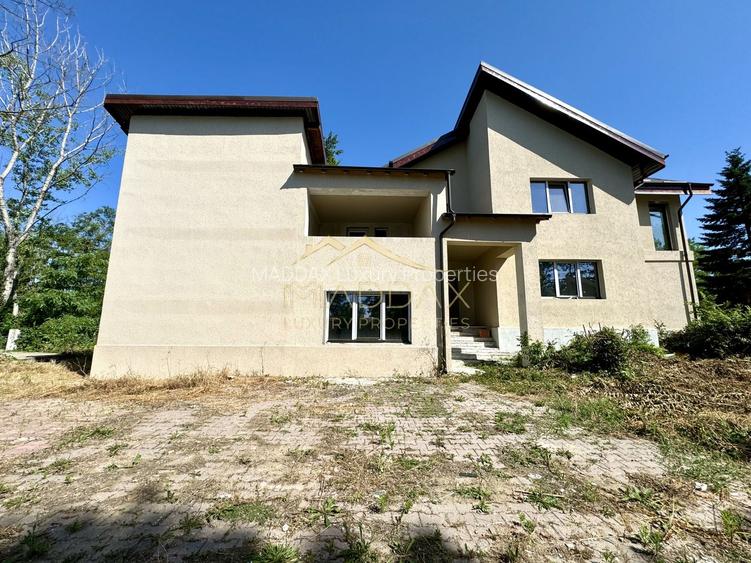 Vila cu 13 camere *4000mp teren* / Piscina / Snagov - 4