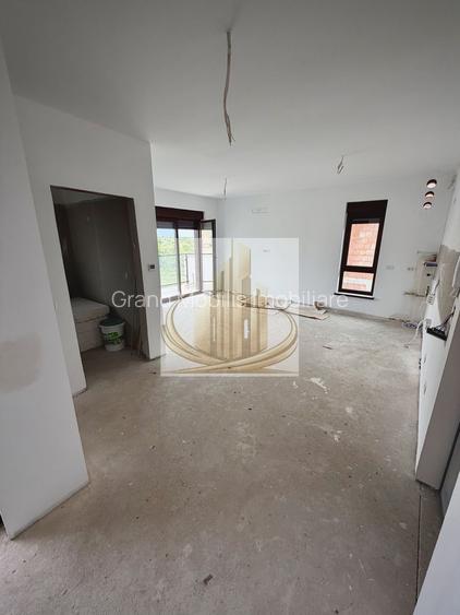 🏡 Penthouse modern cu 3 camere + terasa generoasa - 7