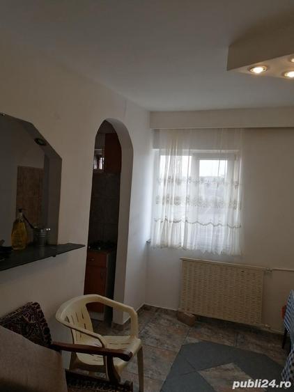 Zona Dacia, apartament decomandat 2 camere (62 mp),cu doua bai, etaj 4