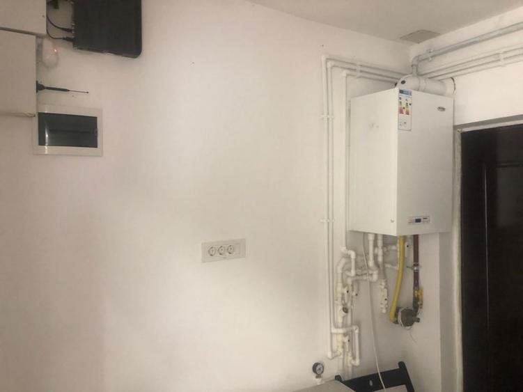 VITAN-ENEGETICIENILOR-PATISERIE PIZZERIE STRADAL,VAD INTENS,LUX,TRIFAZIC,250 MP,