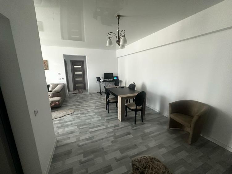 Inchiriez apartament 2 camere zona Magnolia