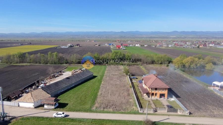 Teren 2063 mp intravilan Podoleni - judet Neamt - 8