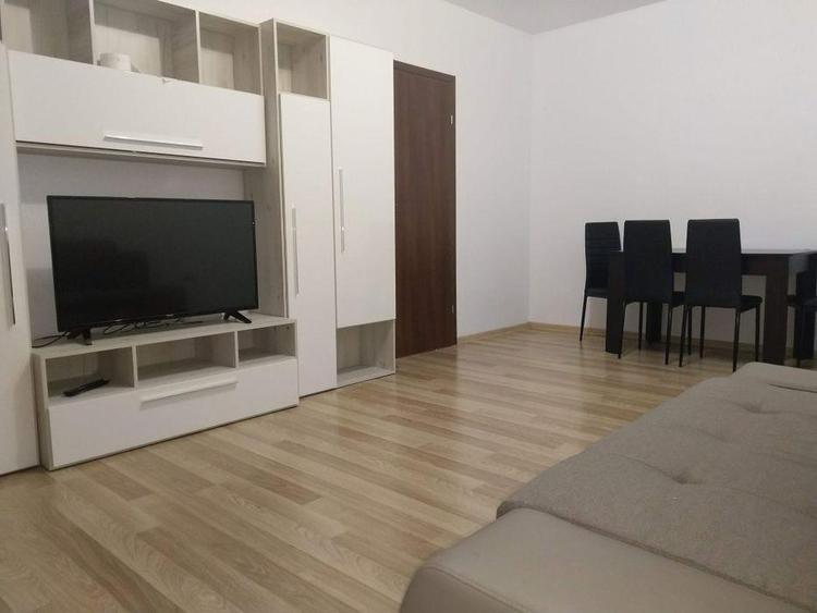 2 Camere Decomandat - Moara de Vant
