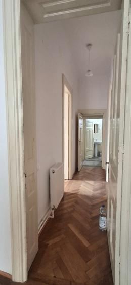 Dorobanti, ASE, parter in vila, intrare separata, decomandat, parcare, birouri