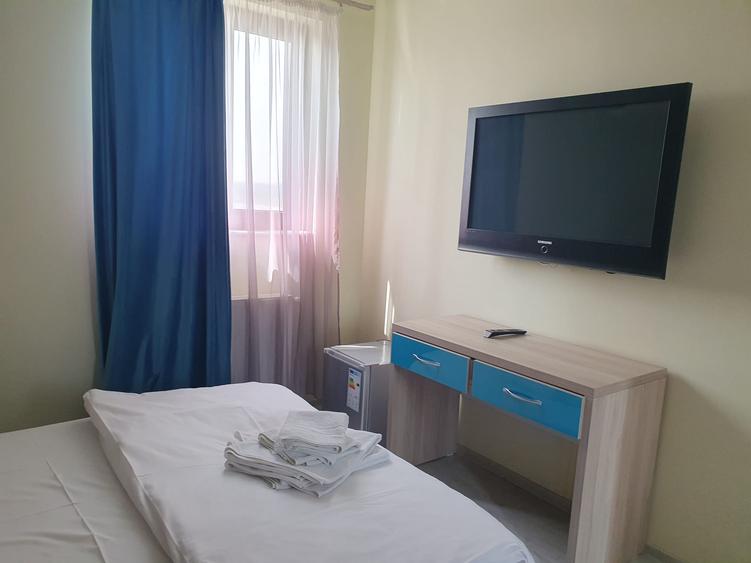 Vila p+2 in Mamaia Sat de vanzare,9 camere ,10 bai,3 bucatarii,posibilitate rate
