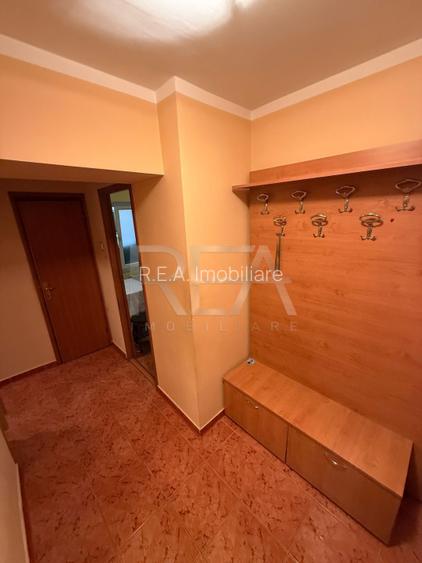 3 camere, Obor, decomandat, et. 4, 69 mp, metrou, anvelopat - 5