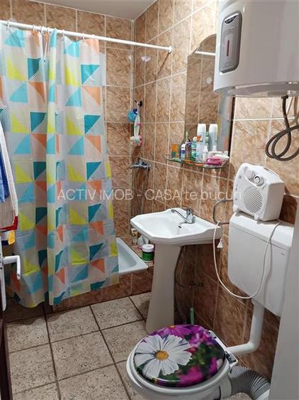 Apartament 2 camere ultracentral in Moldova Noua - 7