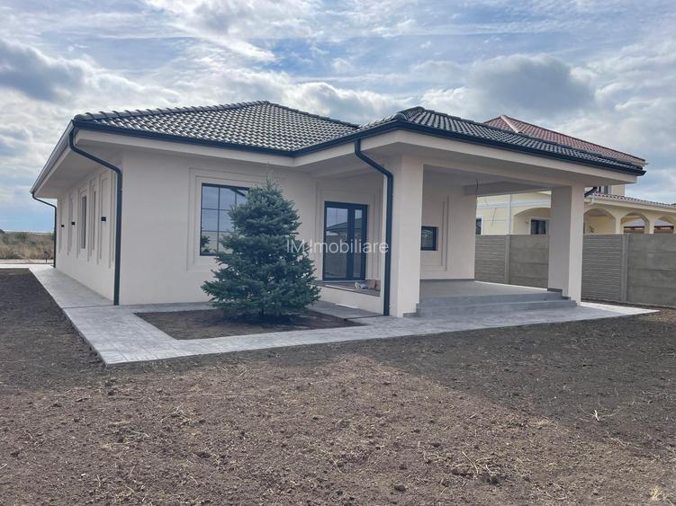 Sanandrei - Casa 4 Camere  - Plan Parter -Teren 668 mp - 2