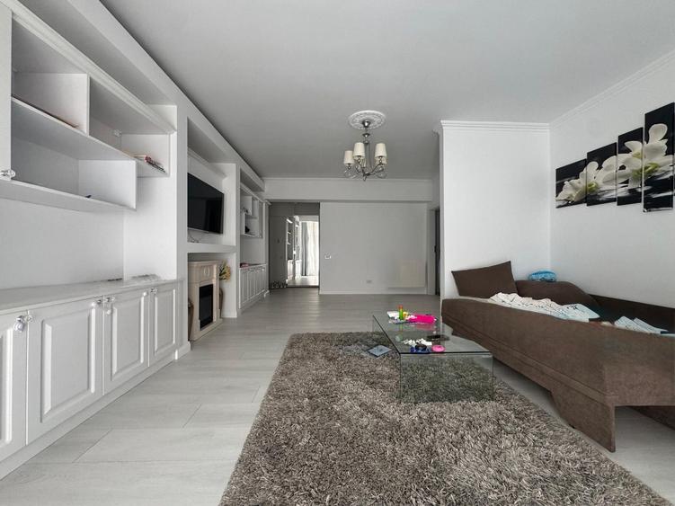 3 camere + LOC DE PARCARE inclus || AVIATIEI