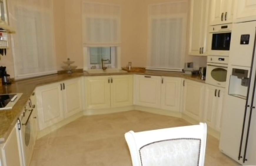 Mamaia Nord Super Locatie Casa P+1 Frontala La Mare Cu Piscina Incalzita 1195 mp