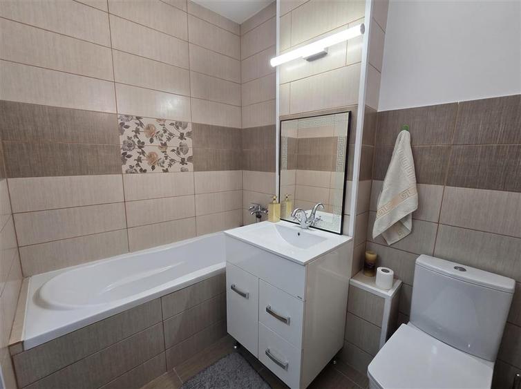 Apartament 3 camere | George Enescu | Etaj Intermediar | 3c-4473