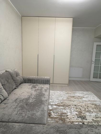 Apartament de inchiriat cu 3 camere decomandat- Royal Town Copou Iasi