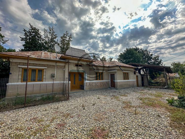 Casa cu 3 camere de vanzare | Puchenii Mosneni, Prahova | Comision 0%
