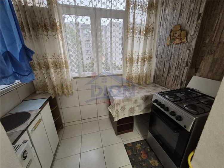 APARTAMENT 3 CAM, DRISTOR