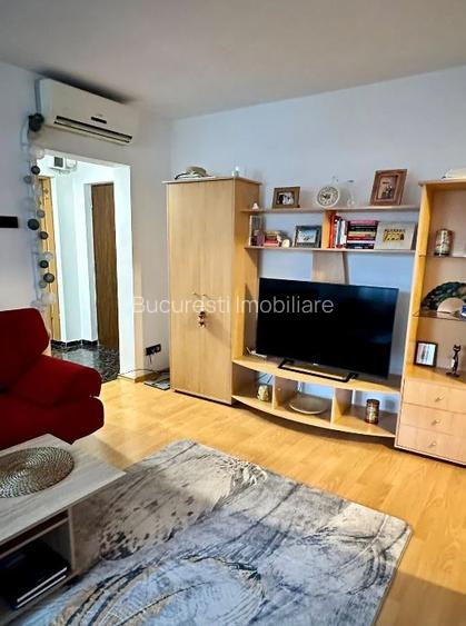 Iancului Metrou,bl.1976,REABILITAT,et 6/10,mobilat,utilat complet,geam baie,AC - 2