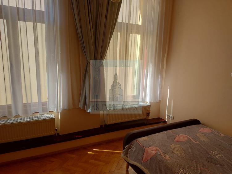 COMISION 0%--Apartament 4 camere decomandat - zona Centrul Istoric