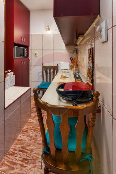 Vanzare Apartament 2 Camere Dec. în Vilă Ideal Rezidential sau Airbnb