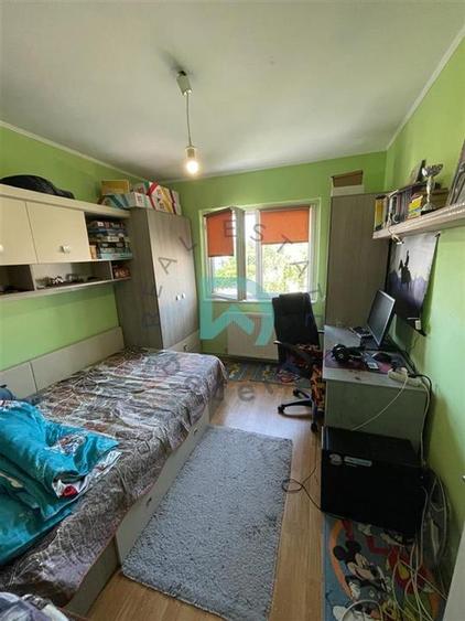 Apartament 4 camere, Florilor, Brasov.