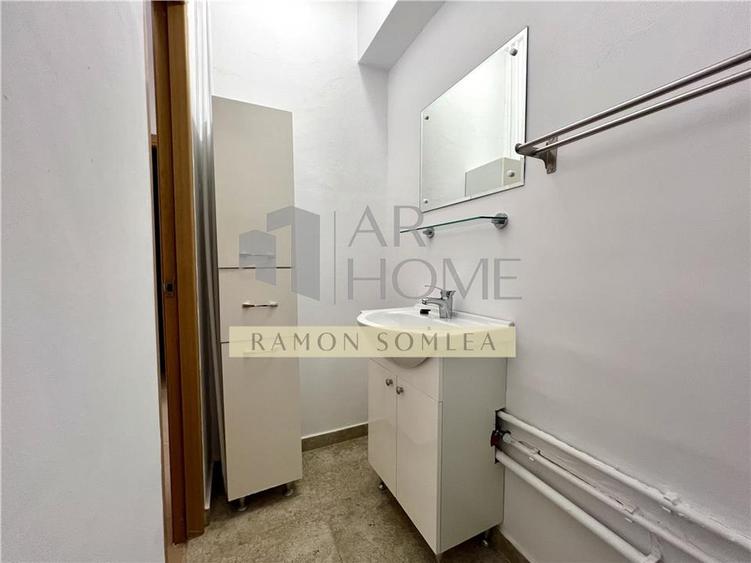 Apartament 3 camere, decomandat, ultracentral, Ploiesti