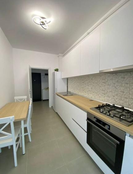 Inchiriez Apartament 2 Camere