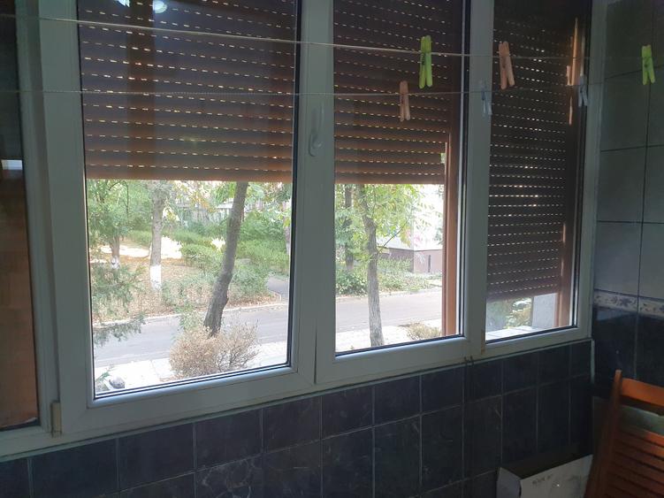 Vanzare-Dr Taberei-V Ialomitei-3 camere-p/4-reabilitat-boxa-bl 73-liber-115000E