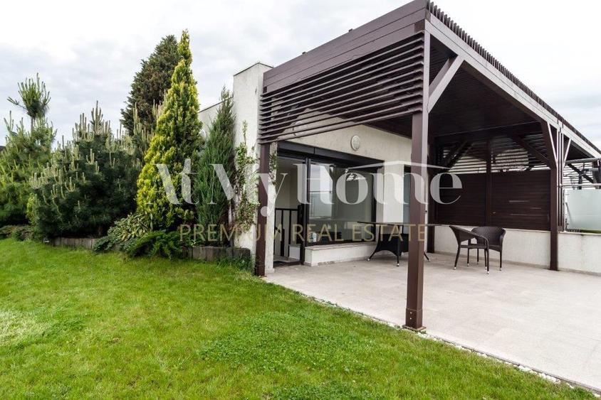 Triplex penthouse spectaculos cu 5 camere, terase 192mp,vedere superba, 2parcari