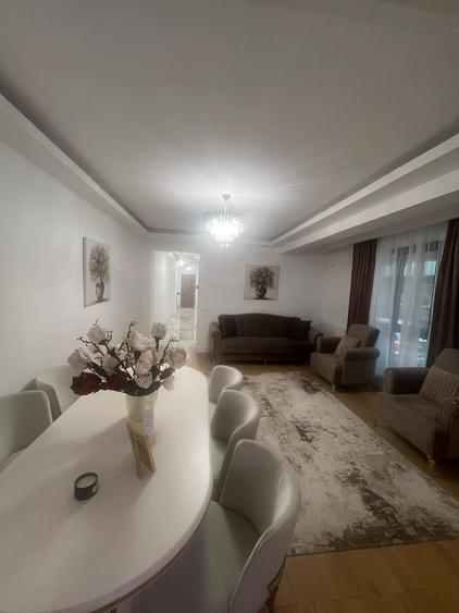 Apartament 3 camere de vânzare in Chitila | curte proprie