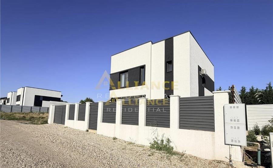 Vila noua cu 4 camere pe Strada Miorita – confort, acces rapid si zona in dezvol