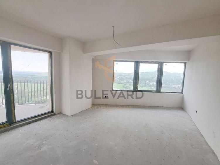 Pret special! Apartament 3 camere + terasa 13 mp view superb!