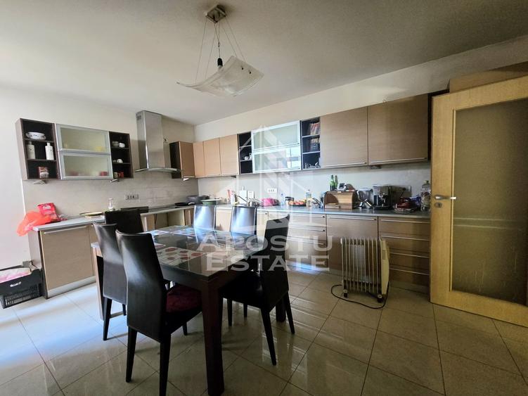 Casa individuala de vanzare, P+1, teren generos, Mehala, Timisoara