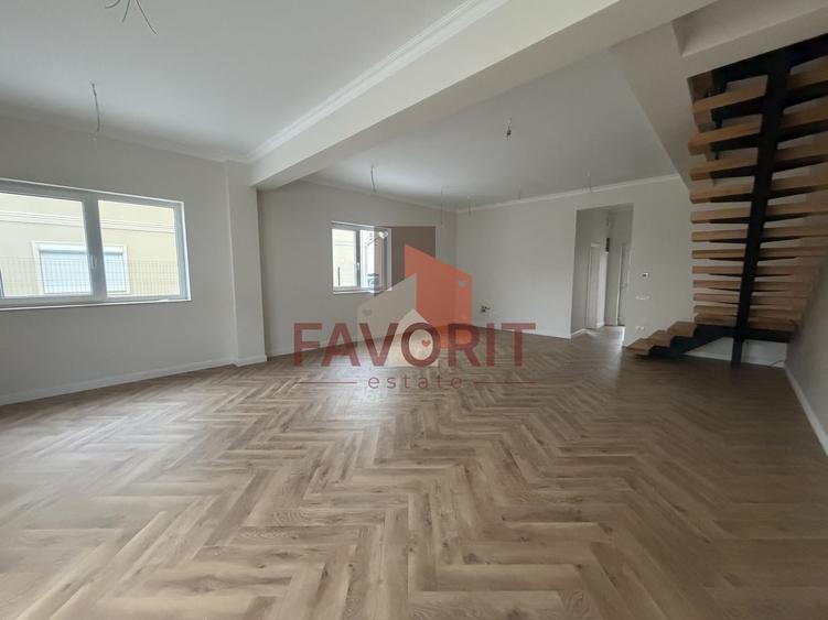 Disponibila imediat. Zona centrala. Toate utilitatile si asfalt