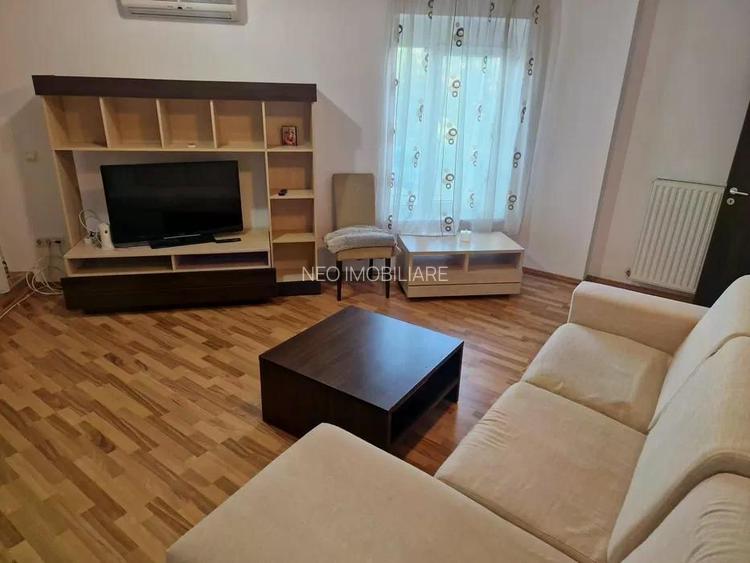 APARTAMENT 2 CAMERE COMPLEX BANU -CL ARAD 390 EURO - 2