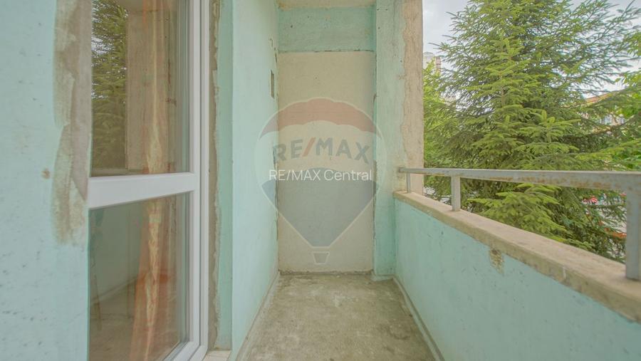 Apartament 2 cam de închiriat Zona Griviței Mobilat și utilat etaj 1 - 25