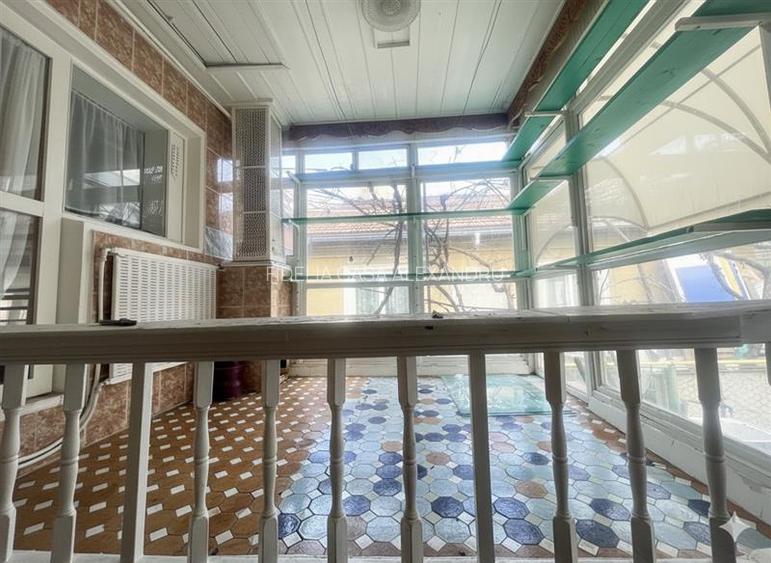 Casa cu teren de vânzare in zona Nicolina 1 - 8
