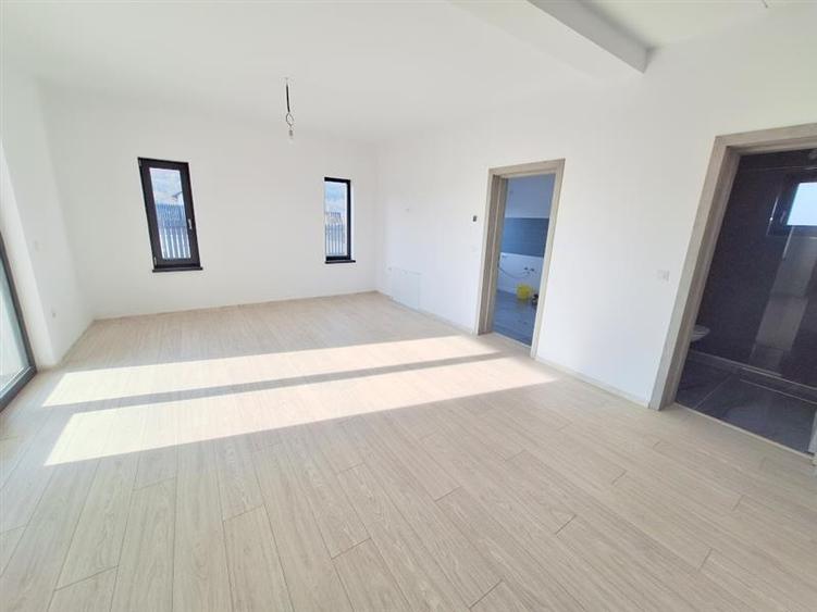 Casa parter, 72 mp, teren 270 mp, 3 camere, zona Hemeius