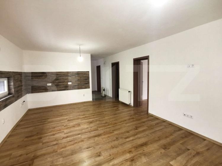 Apartament cu 3 camere de vânzare, 73 mp, în bloc nou, 2024, zona Dedeman