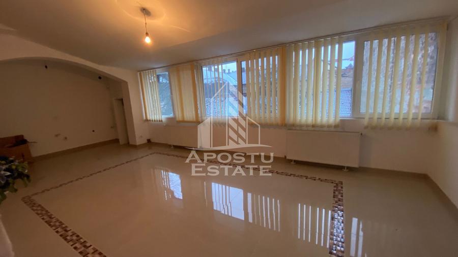 Spatiu de birouri, 180 mp, de inchiriat,zona Maria