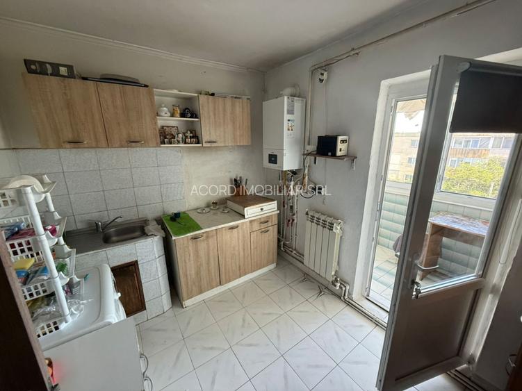 Apartament 3 camere zona Tomis III - 4